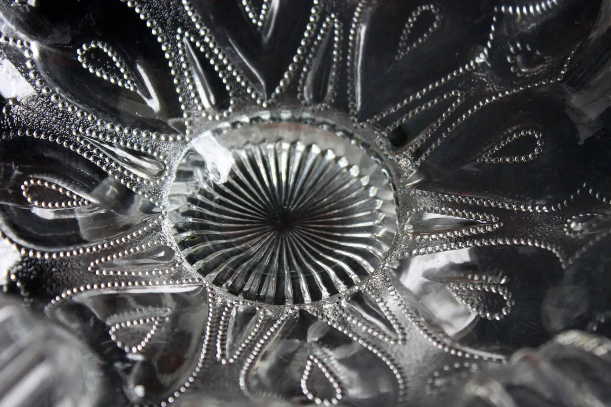 Vintage Depression Glass Bowl | Ruffled Edge | 9 Inch Diameter
