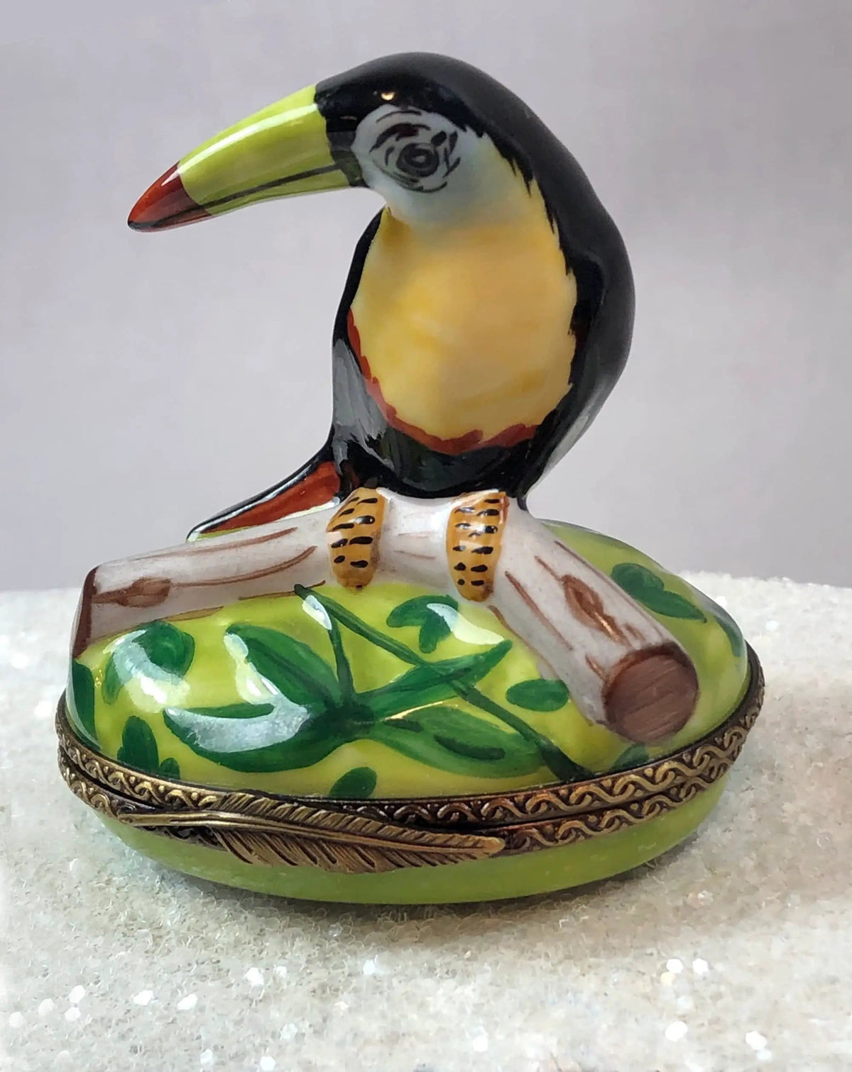 Mom and Baby Elephants Vintage Retired Limoges Miniature Box | Collectible Porcelain & Brass Trinket Ring Pill Box | African Safari Design | Collectors & Hosts
