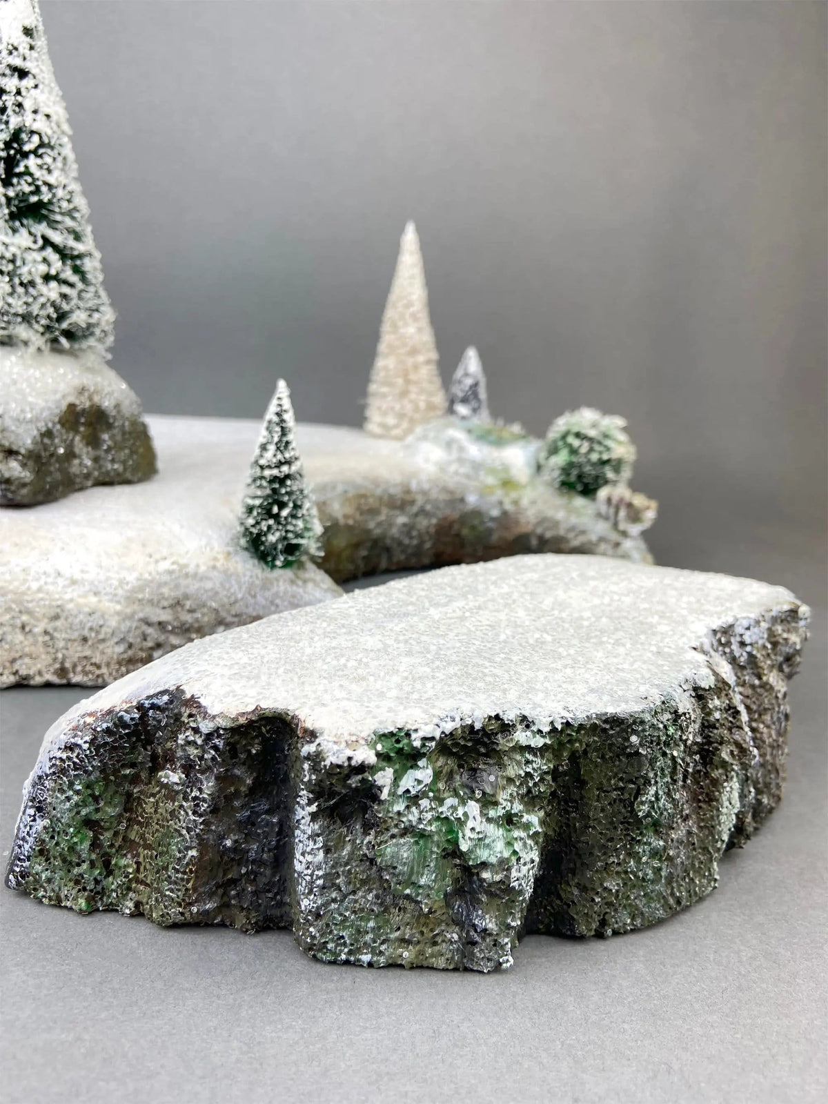 Neenee's Dolls and Toys by Department 56 | Christmas Village House | Illuminated North Pole Series | Collectors & Hosts