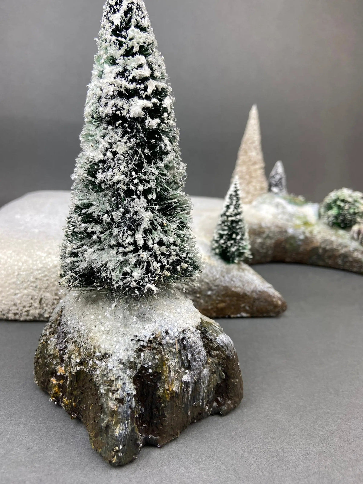 Neenee's Dolls and Toys by Department 56 | Christmas Village House | Illuminated North Pole Series | Collectors & Hosts