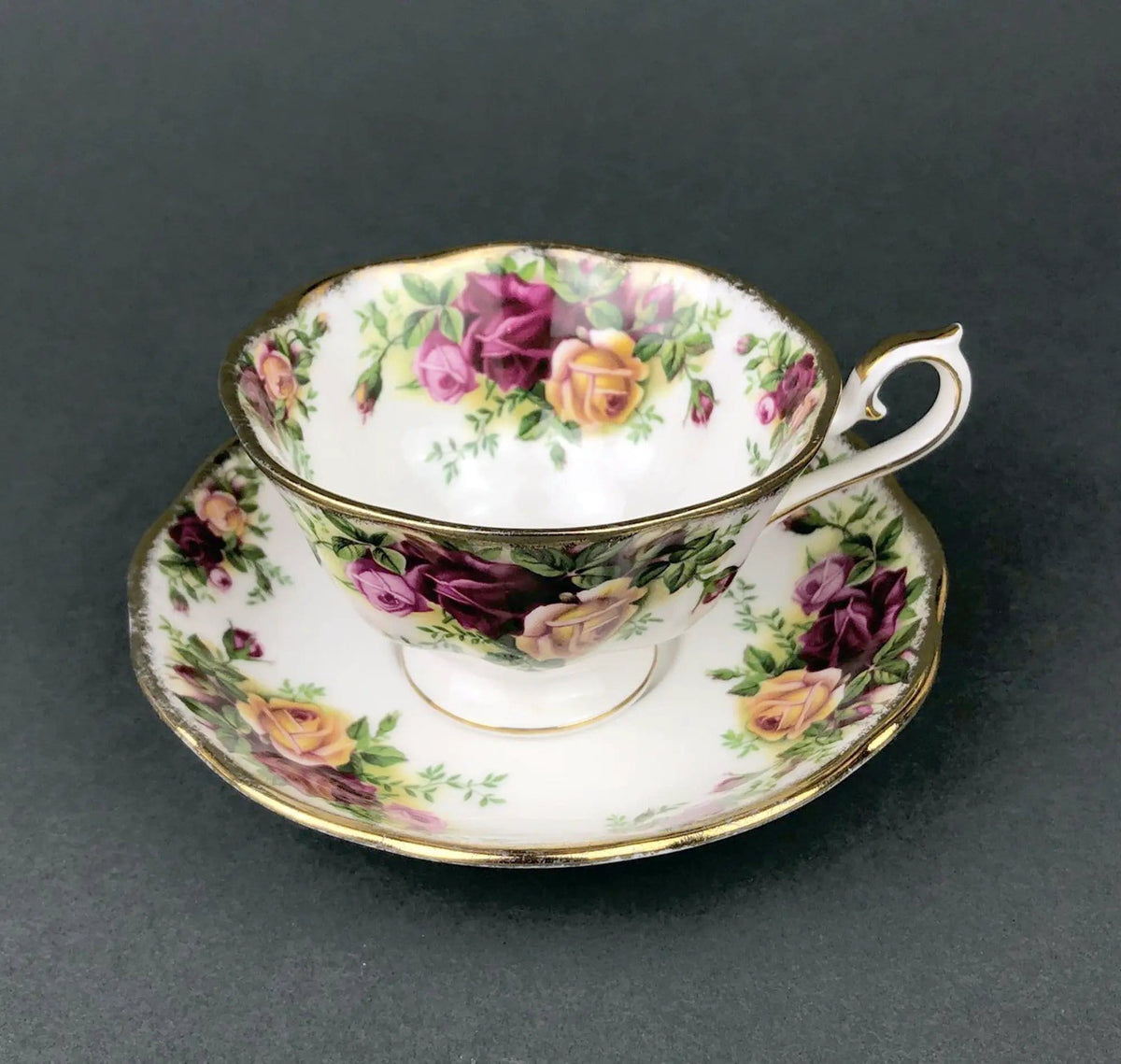 Royal Albert Cup and Saucer | Old Country Roses Motif Tea/Coffee Set | Replacements | Gift for Mom