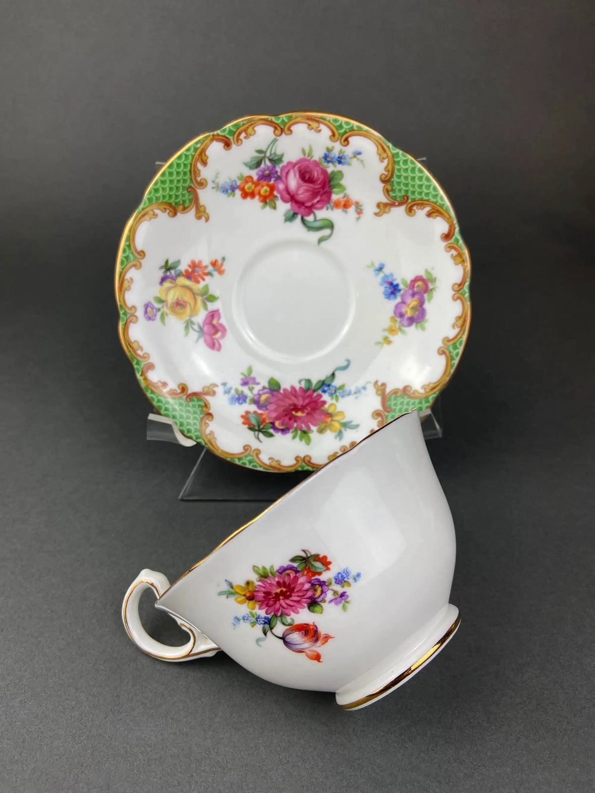 Teacup And Saucer | Fine Bone China | Floral Pattern | 3.5 Inch Rim
