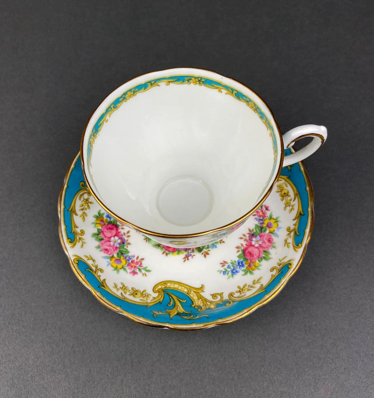 Tea Cup And Saucer | Fine English Bone China | 8 Oz | Vintage Pattern