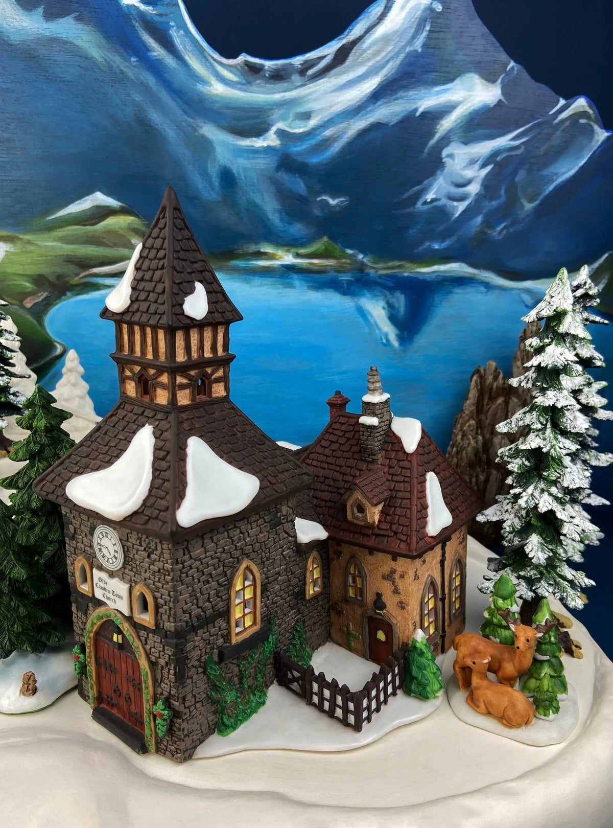 Tutbury Printer Christmas Village House by Dept 56 | Illuminated Christmas Village House | Dickens Village Series | Collectors & Hosts