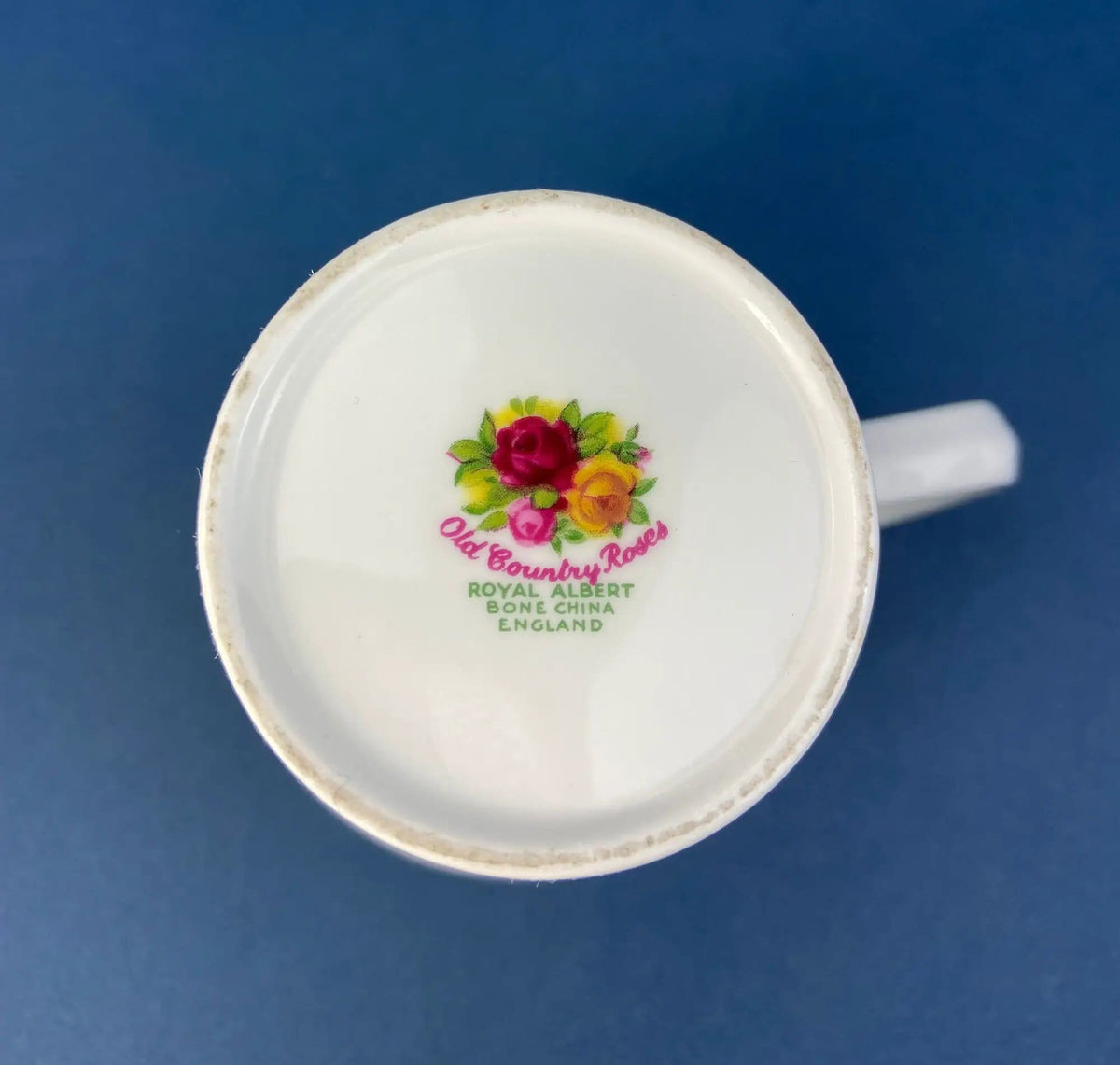 Royal Albert Old Country Roses Tea Cup and Saucer Set | England | Collectible Vintage | Collectors & Hosts