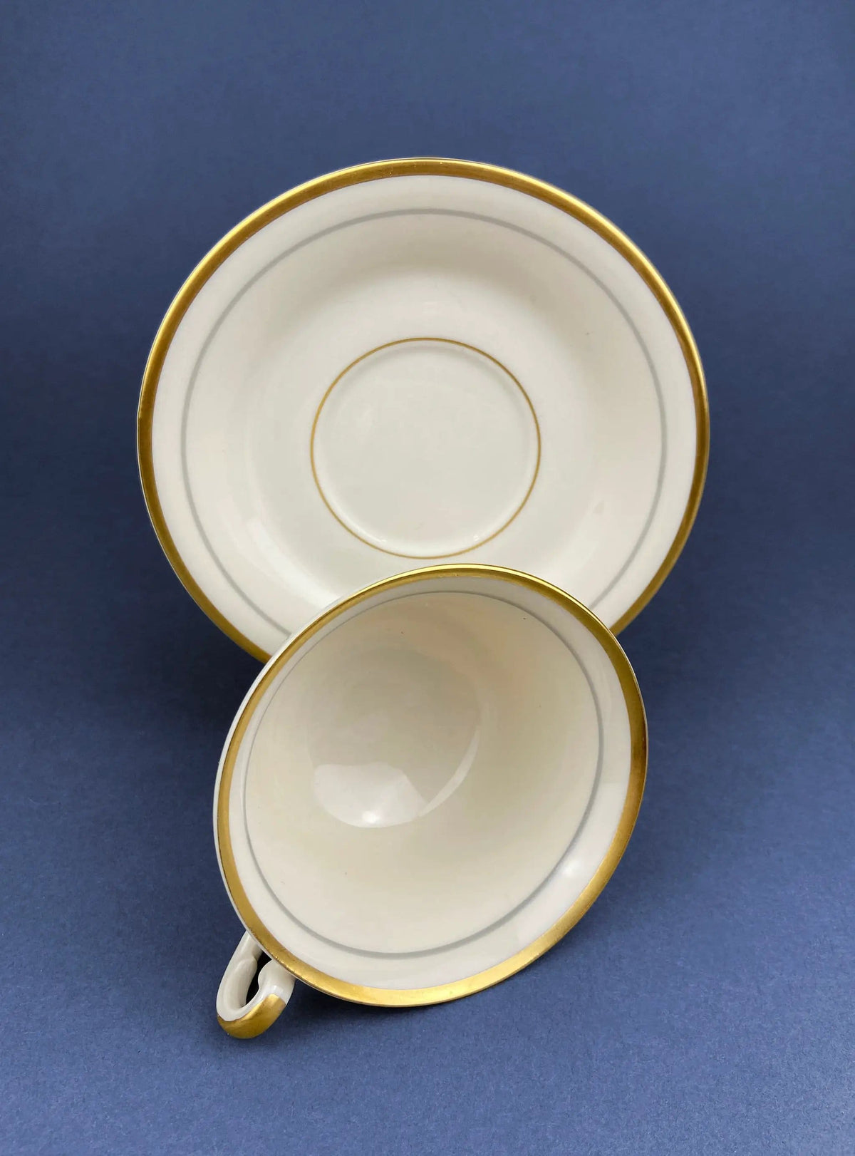 Vintage Cups and Saucers by Syracuse China | Governor Clinton Pattern | Set of 5 Tea Cups | Collectors & Hosts