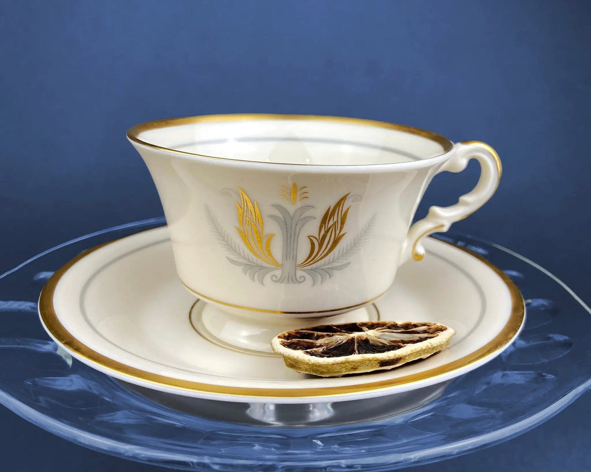 Vintage Cups and Saucers by Syracuse China | Governor Clinton Pattern | Set of 5 Tea Cups | Collectors & Hosts