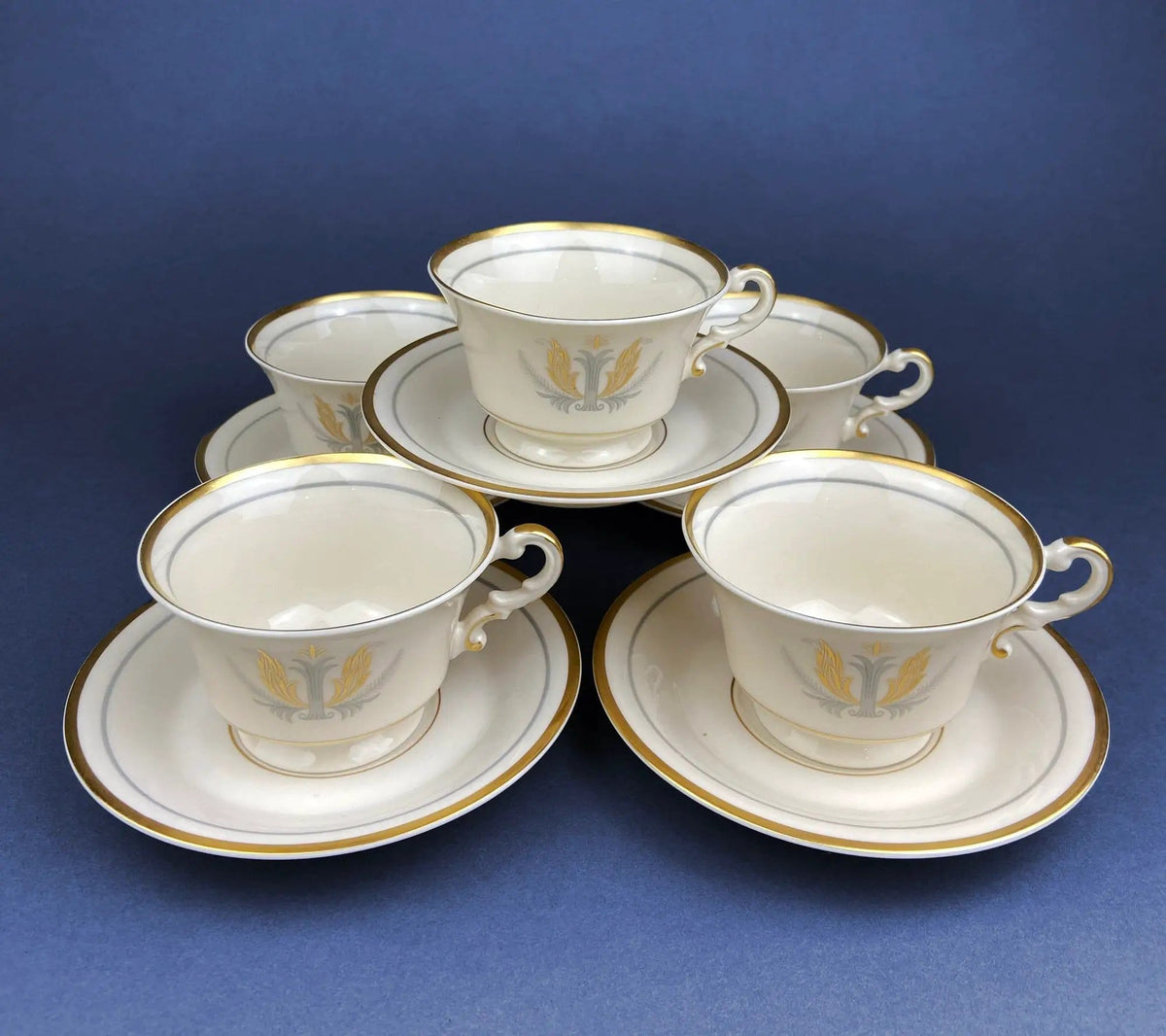 Vintage Cups and Saucers by Syracuse China | Governor Clinton Pattern | Set of 5 Tea Cups | Collectors & Hosts