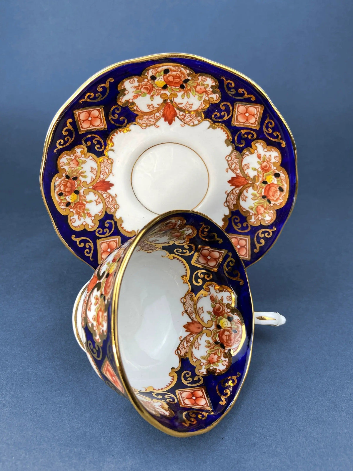 Vintage TeaCup and Saucer | Hand Painted Royal Albert Bone China | Heirloom Pattern | Collectors & Hosts