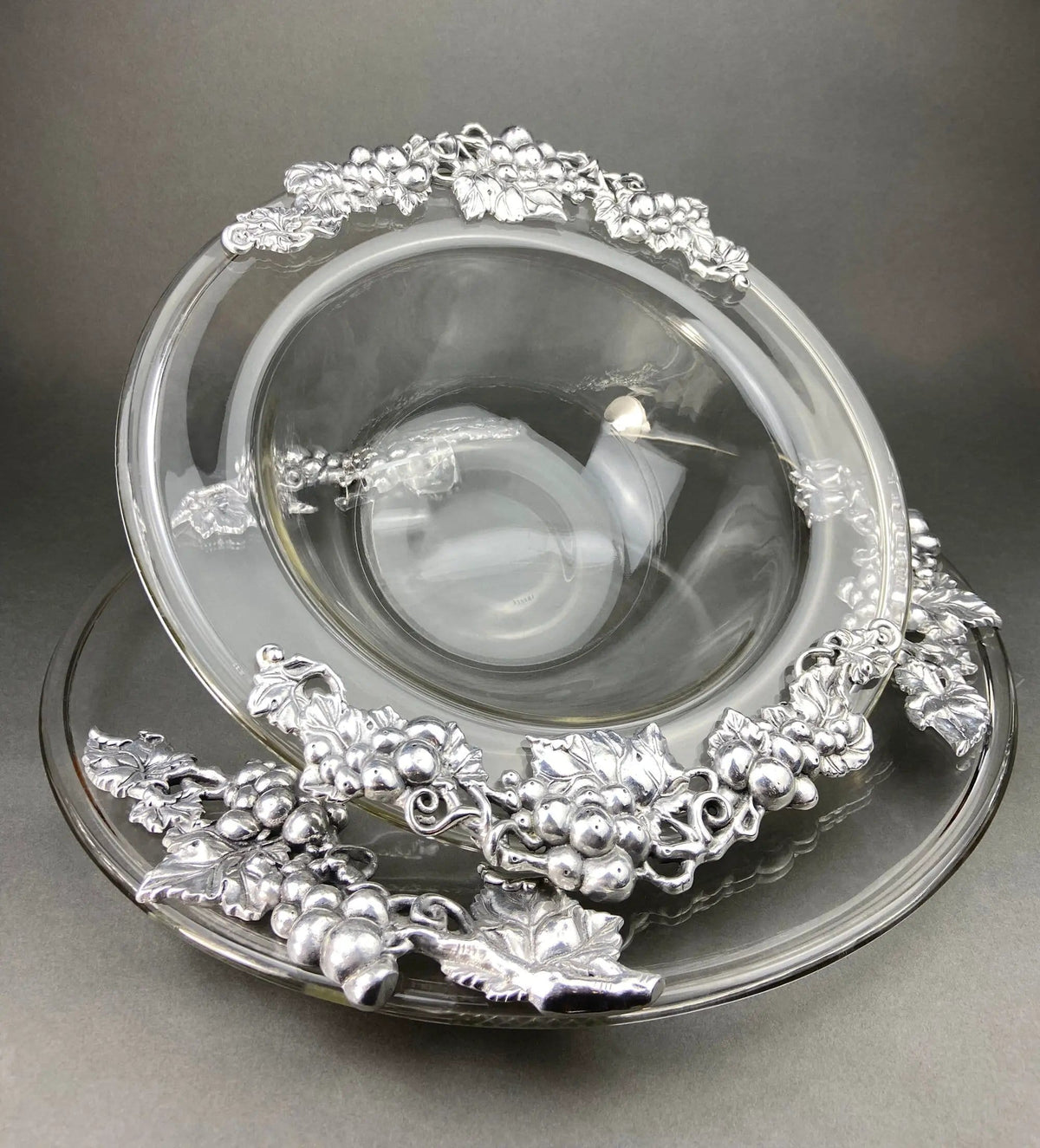 Antique Oval Silver & Glass Serving Platter | Godinger Silver Art | Fluted Glass with Etched Reticulated Silver Tray | Collectors & Hosts