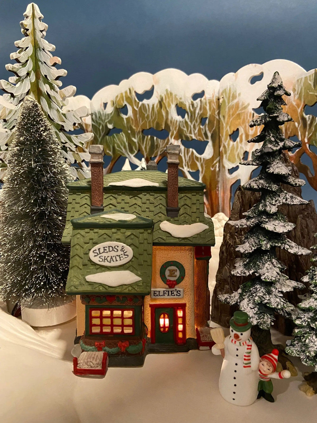 Department 56 Illuminated House | Elfie's Sleds and Skates | North Pole Series | Collectors & Hosts