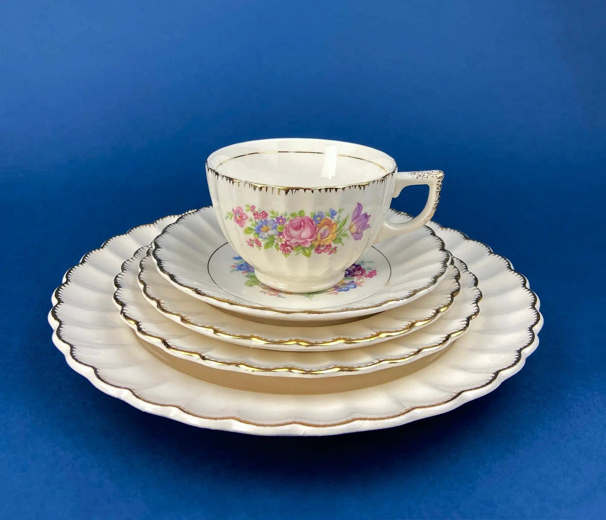Vintage Dish Set | Leigh Wake by Leigh Potters | Set of 4 Placements: Dinner, Salad Plates, Soup, Salad Bowls, One Serving Dish & Teacups | Collectors & Hosts