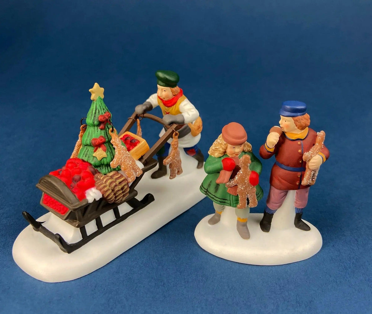 Department 56 Dickens Village Gingerbread Vendor with Kids | Collectible Vintage | Pre-Owned Piece | Collectors & Hosts