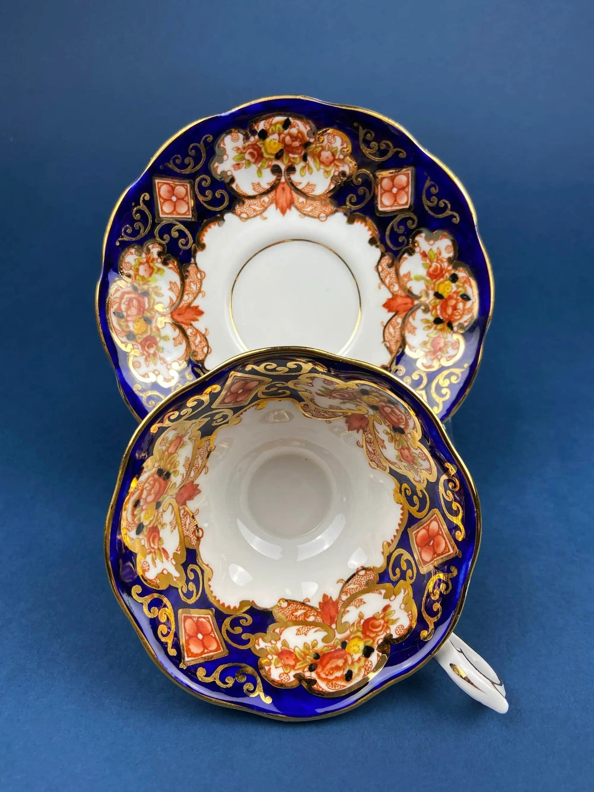 Vintage TeaCup and Saucer | Hand Painted Royal Albert Bone China | Heirloom Pattern | Collectors & Hosts