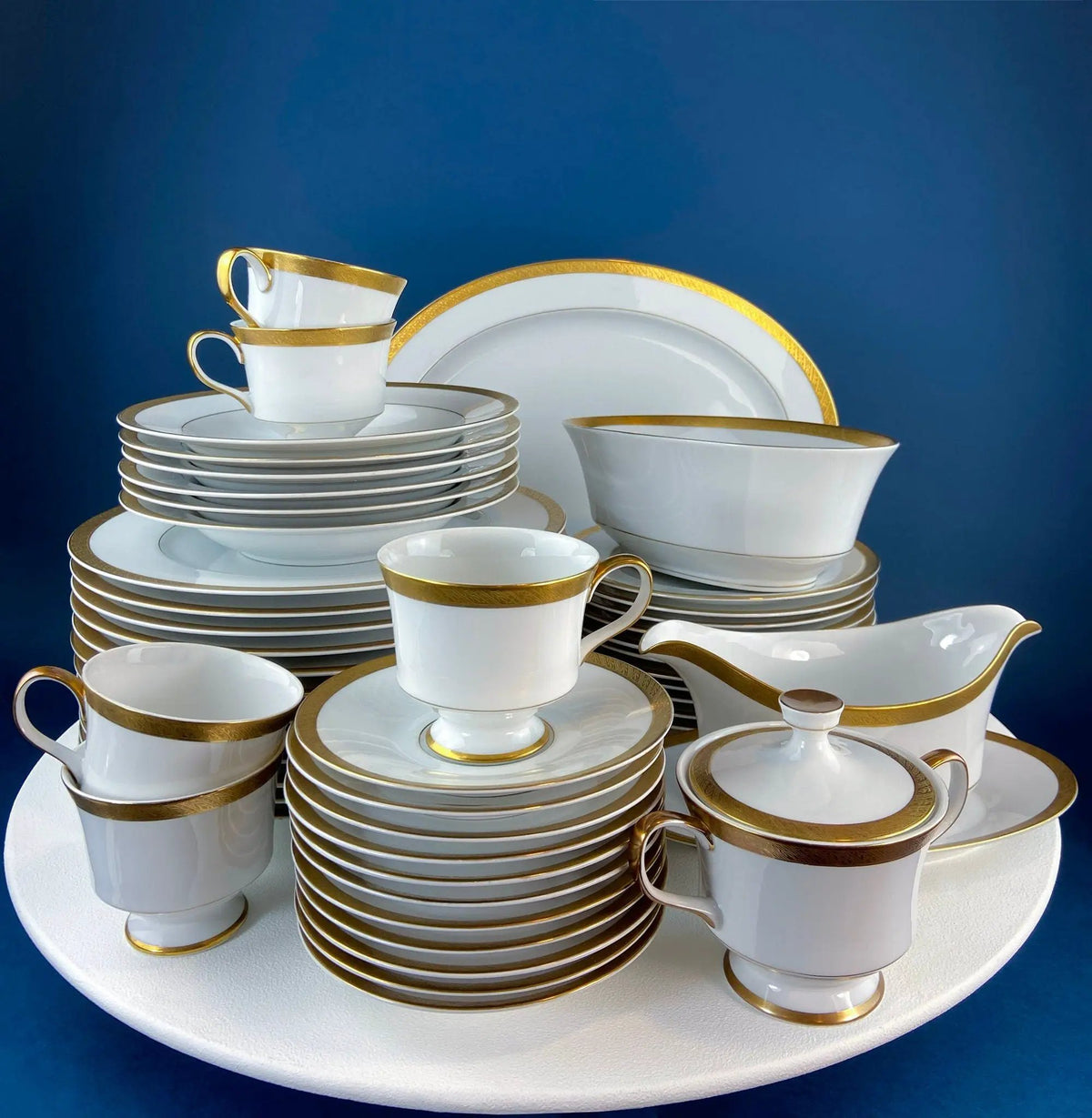 Wedgwood China Set | Sango Spun Gold | White And Gold | 12 Piece Dinnerware