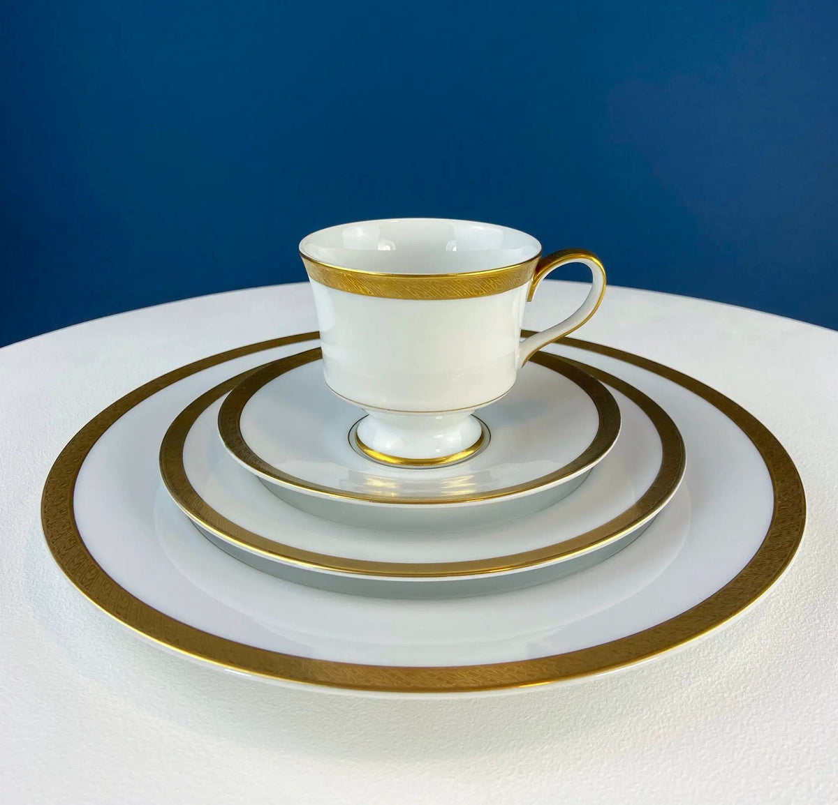 Oval Serving Bowl | White Porcelain | Embossed Gold Band | 9 3/4 In
