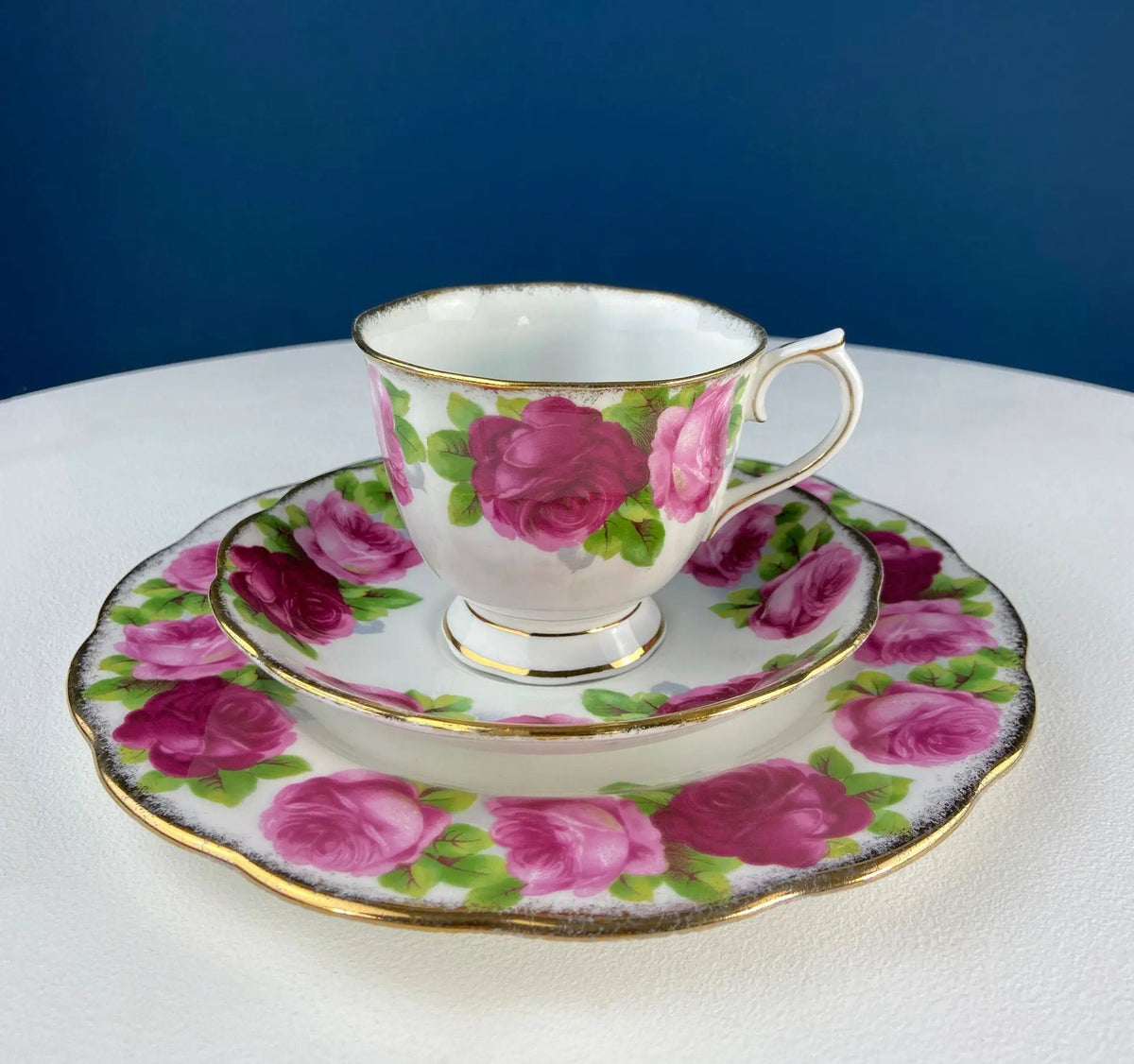 Teacup And Saucer | Large Red Roses | Gold Rim | Queen Anne Fine China