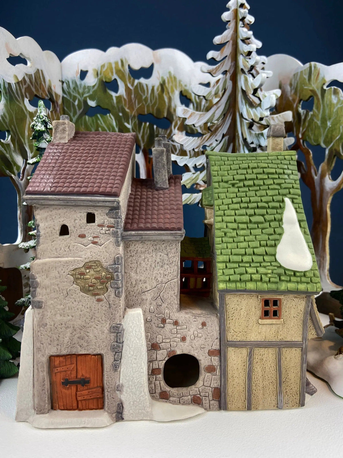 Fagin's Hide-A-Way by Department 56 | Illuminated Porcelain Dickens Village Series | Christmas Village | Collectors & Hosts