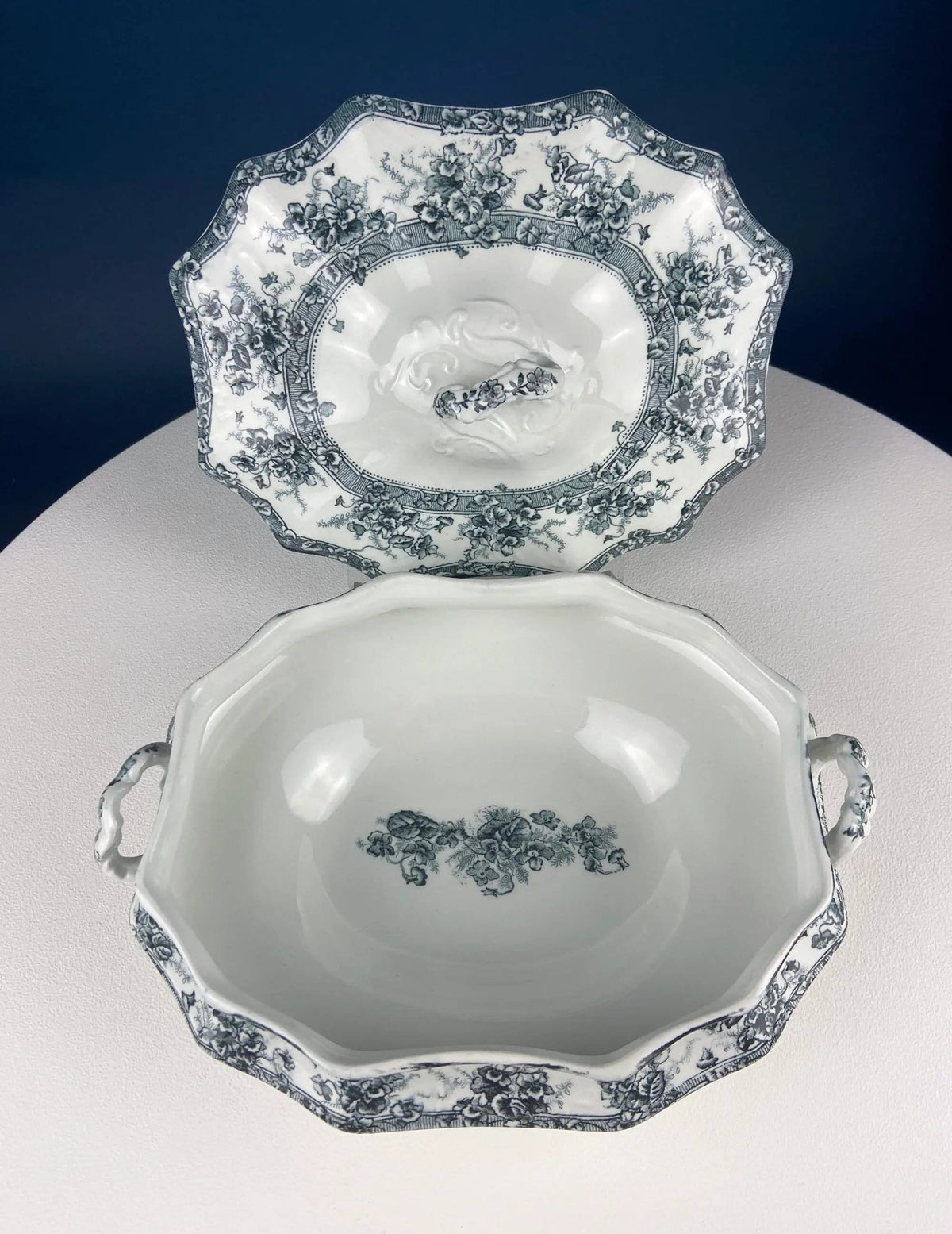 Antique Wedgwood Porcelain Tureen | Oval Soup Serving Dish with Black/White Motifs and Reliefs | Scalloped Edges | Collectors & Hosts