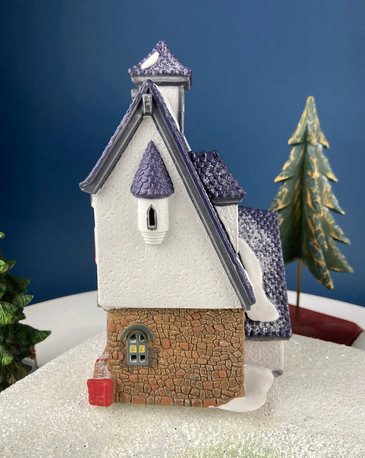 Neenee's Dolls and Toys by Department 56 | Christmas Village House | Illuminated North Pole Series | Collectors & Hosts