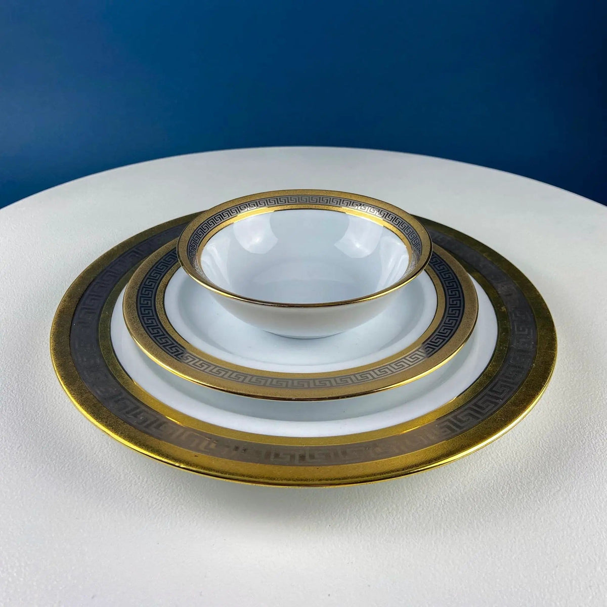 Vintage Sheng Xing Porcelain Dinnerware Set: White | Gold & Platinum Greek Motif | Collectible Vintage | Collectors & Hosts
