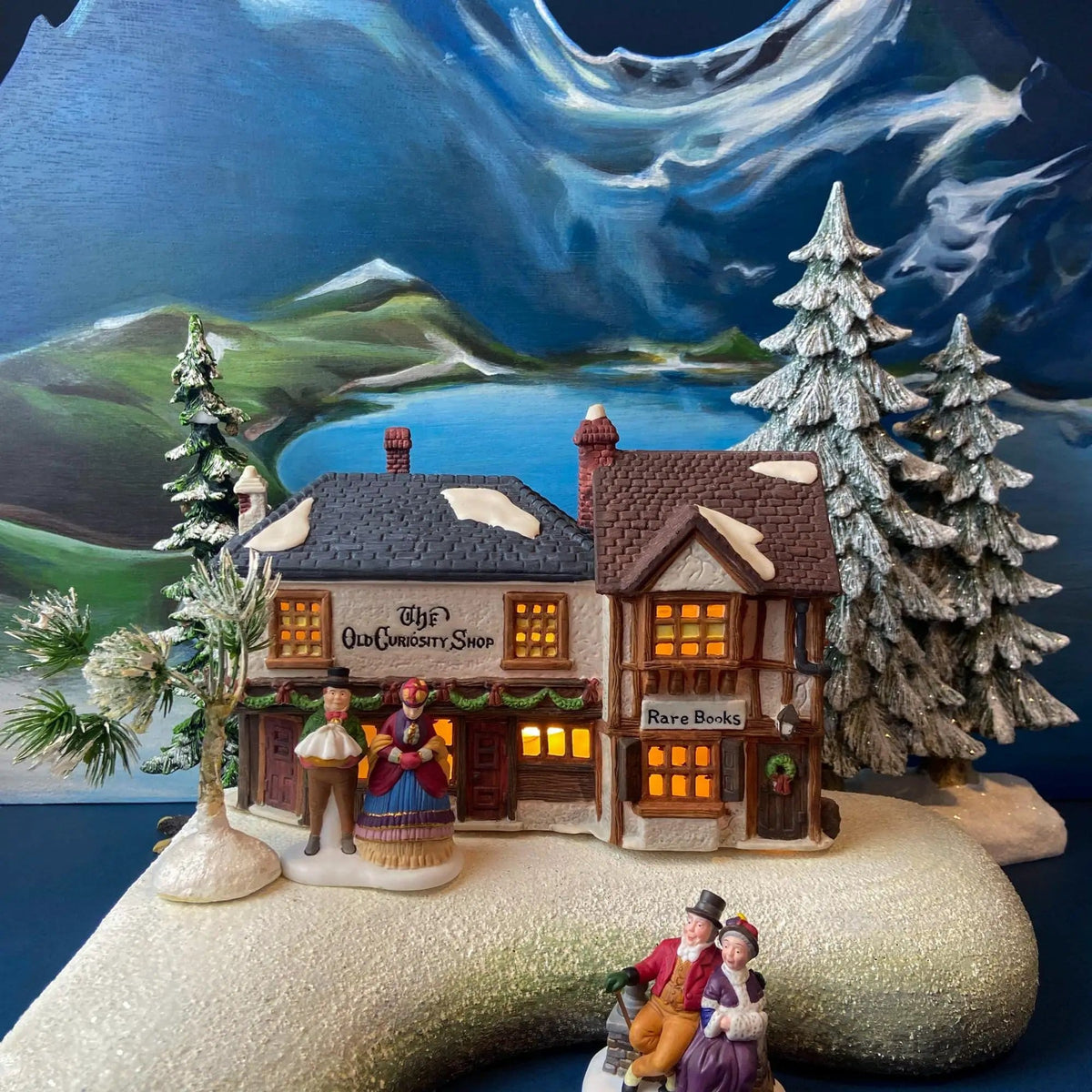 Illuminated Christmas Village T | Puddlewick Spectacle Shop by Dept | 56 | Collectors & Hosts