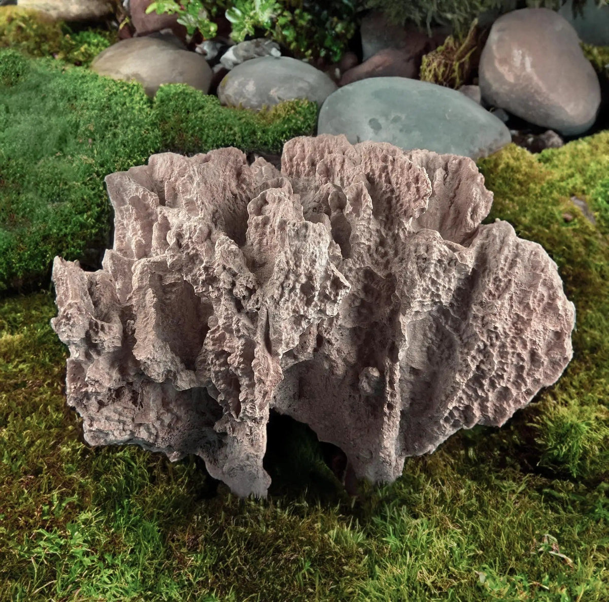 Imitation Coral Sculpture for Coastal Themed Home Rock Garden Aquarium | Vacation Property Tropical Display | Collectible Vintage | Gift for Dad, Fisherman