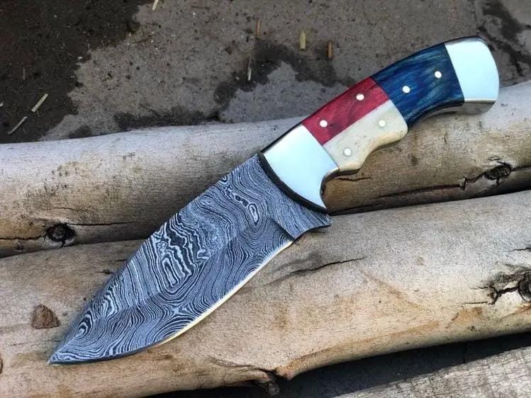 CUSTOM HANDMADE DAMASCUS TEXAS HANDLE HUNTING KNIFE Handle bone, steel bolster and | Steel | Hunting & Survival Knife | Home