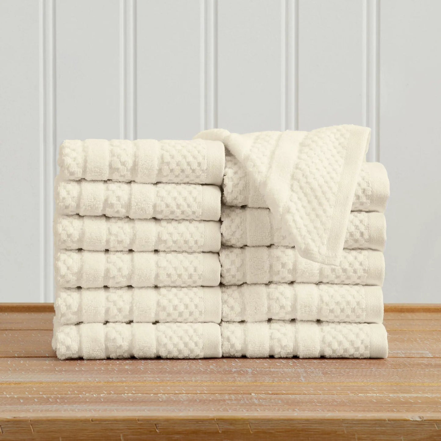 100% Cotton Checkered Jacquard Bath Towel Set - Giuliana Collection from PriceLows™