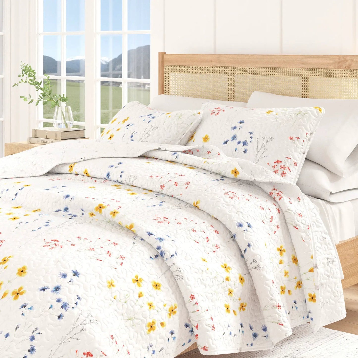 Wildflower Floral Quilt Set - Marianne Collection from PriceLows™