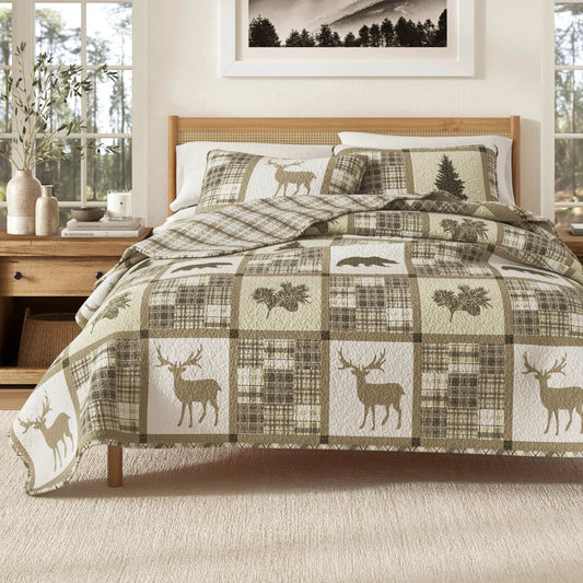 Lodge Quilt - Stonehurst Collection from PriceLows™