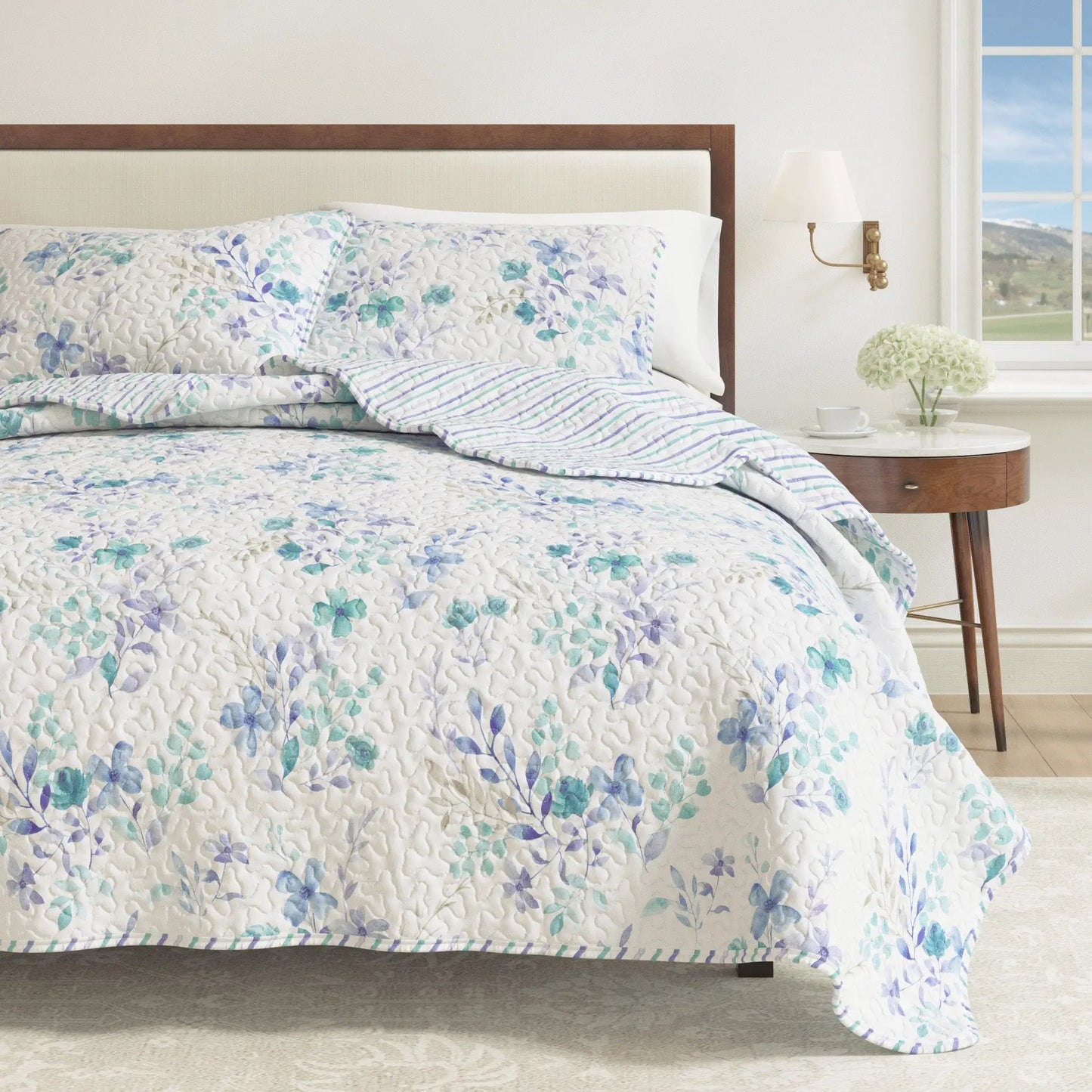 April Morning Floral Quilt Set from PriceLows™