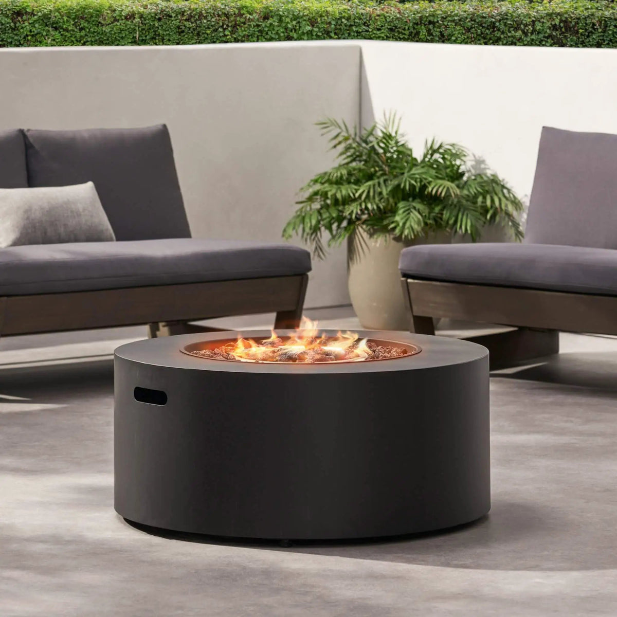 Round Propane Fire Pit | 32 Inch Iron | 40K BTU Output | No Assembly Required