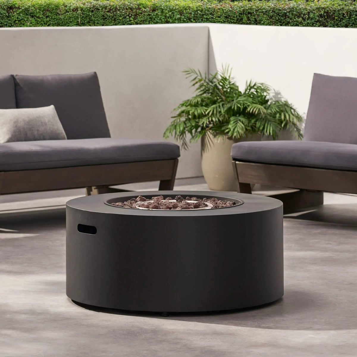 Round Propane Fire Pit | 32 Inch Iron | 40K BTU Output | No Assembly Required