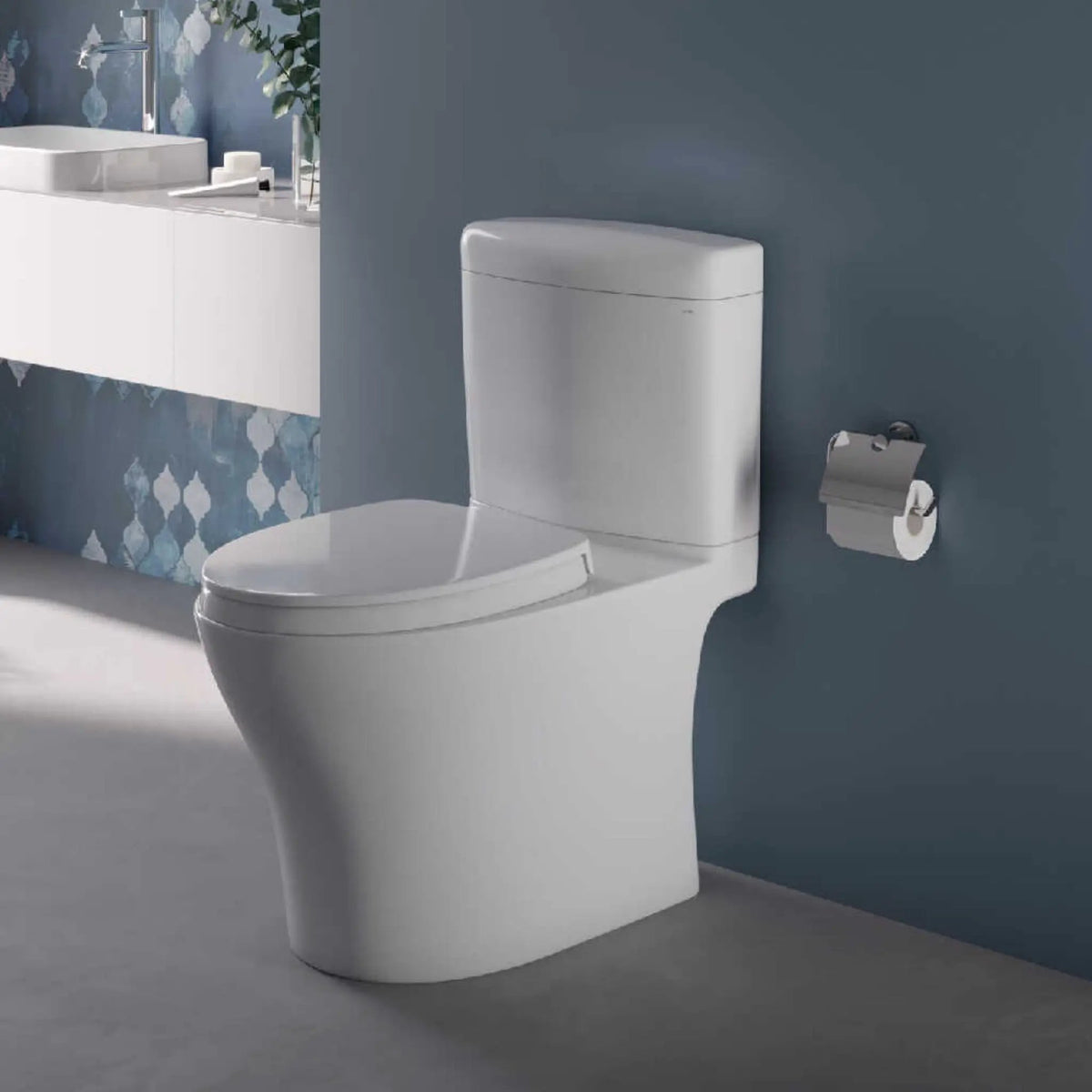TOTO Aquia IV Cube Toilet | Dual Flush | Universal Height | Soft Close Bidet Seat