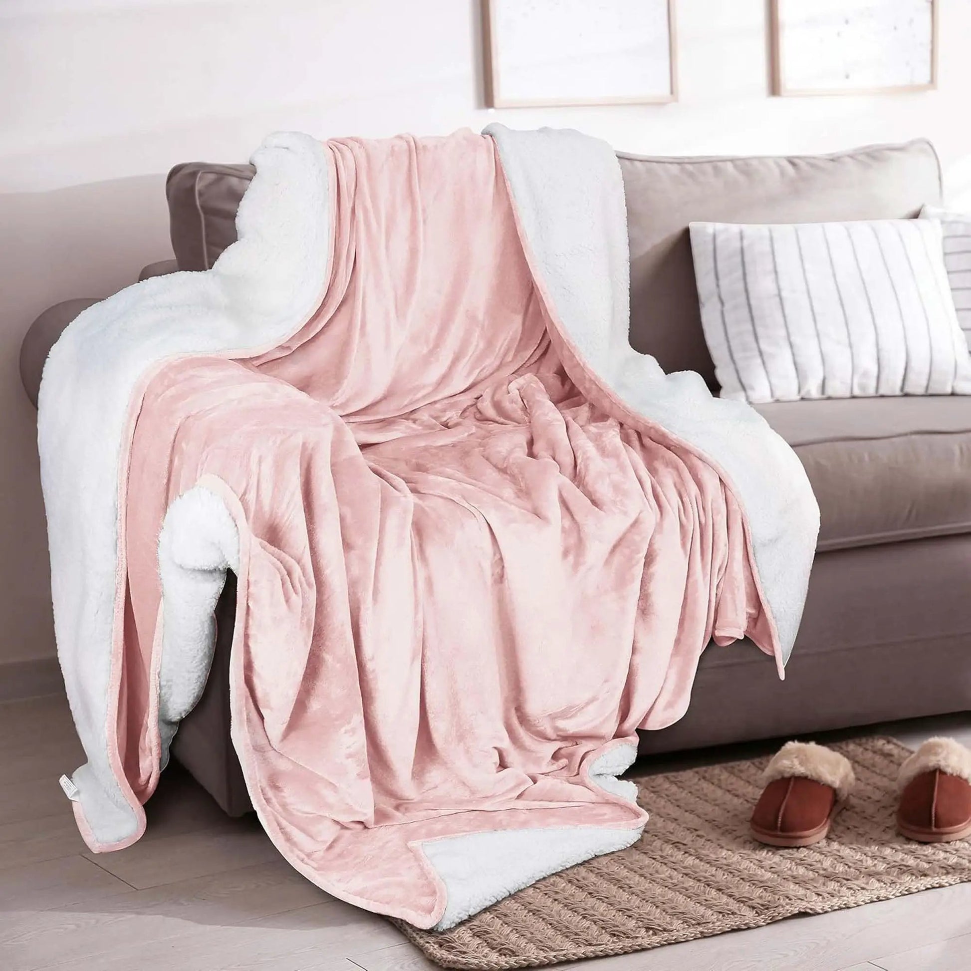 Velvet Plush Sherpa Bed Blanket - Sherpa Fleece Collection from PriceLows™