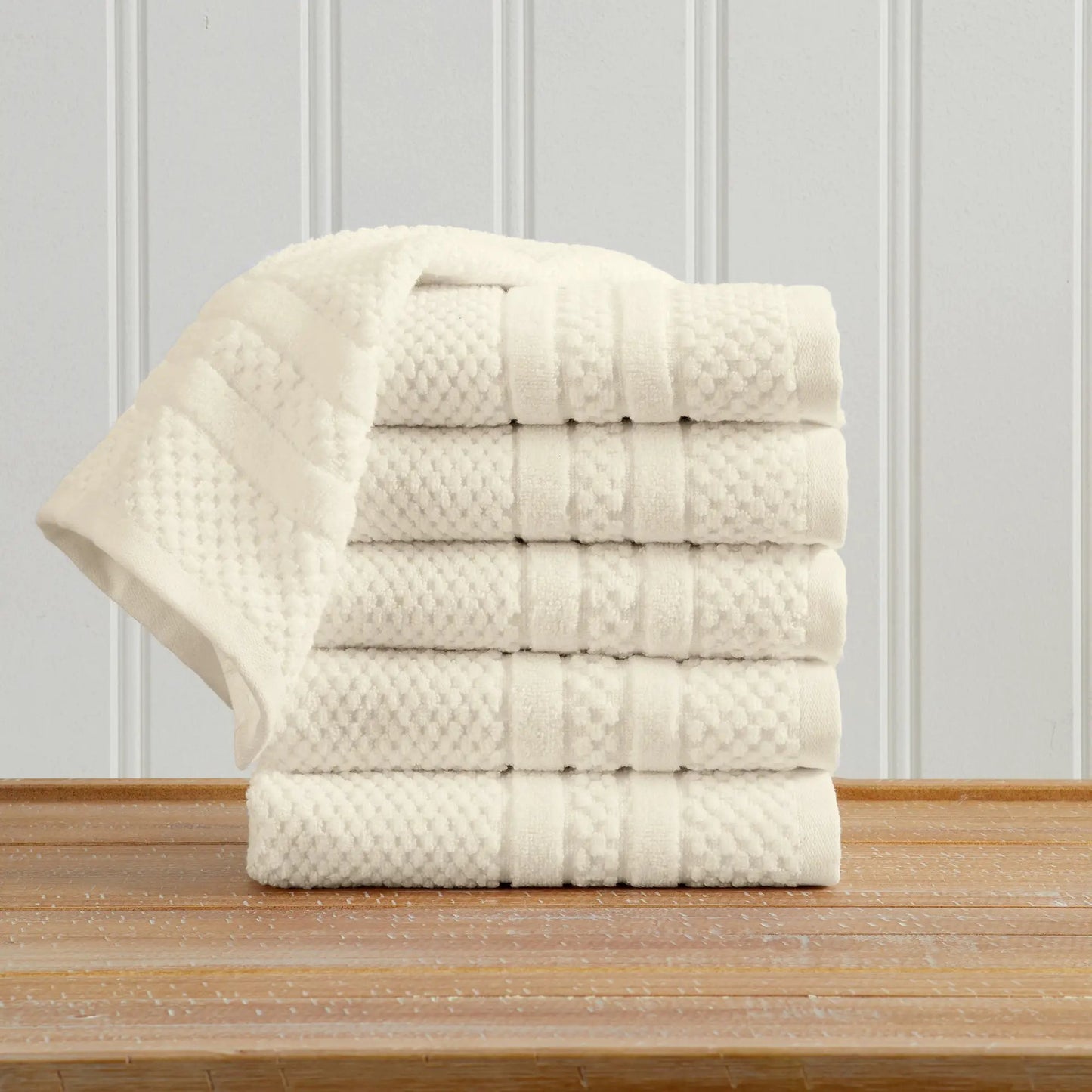 100% Cotton Checkered Jacquard Bath Towel Set - Giuliana Collection from PriceLows™
