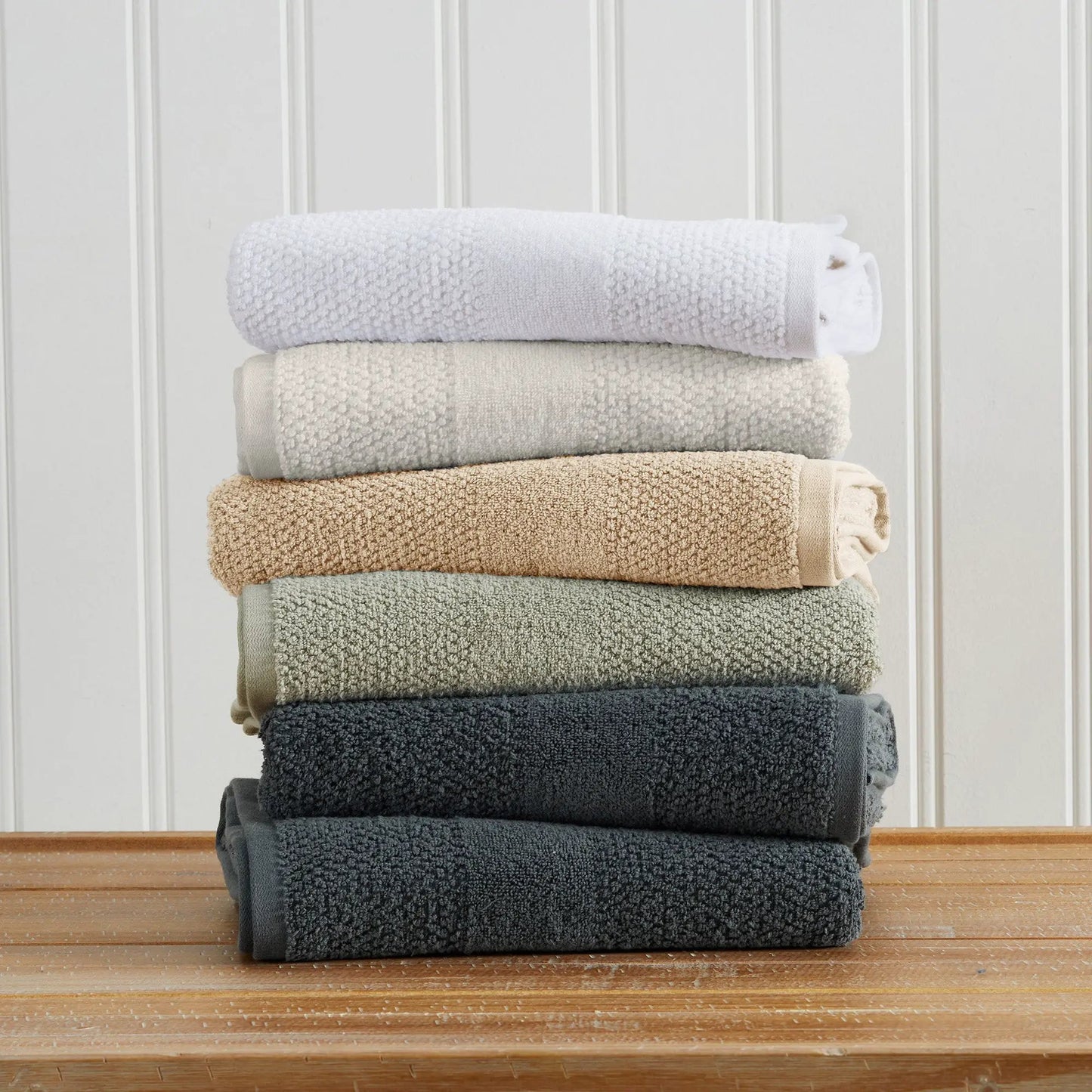 100% Cotton Checkered Jacquard Bath Towel Set - Giuliana Collection from PriceLows™