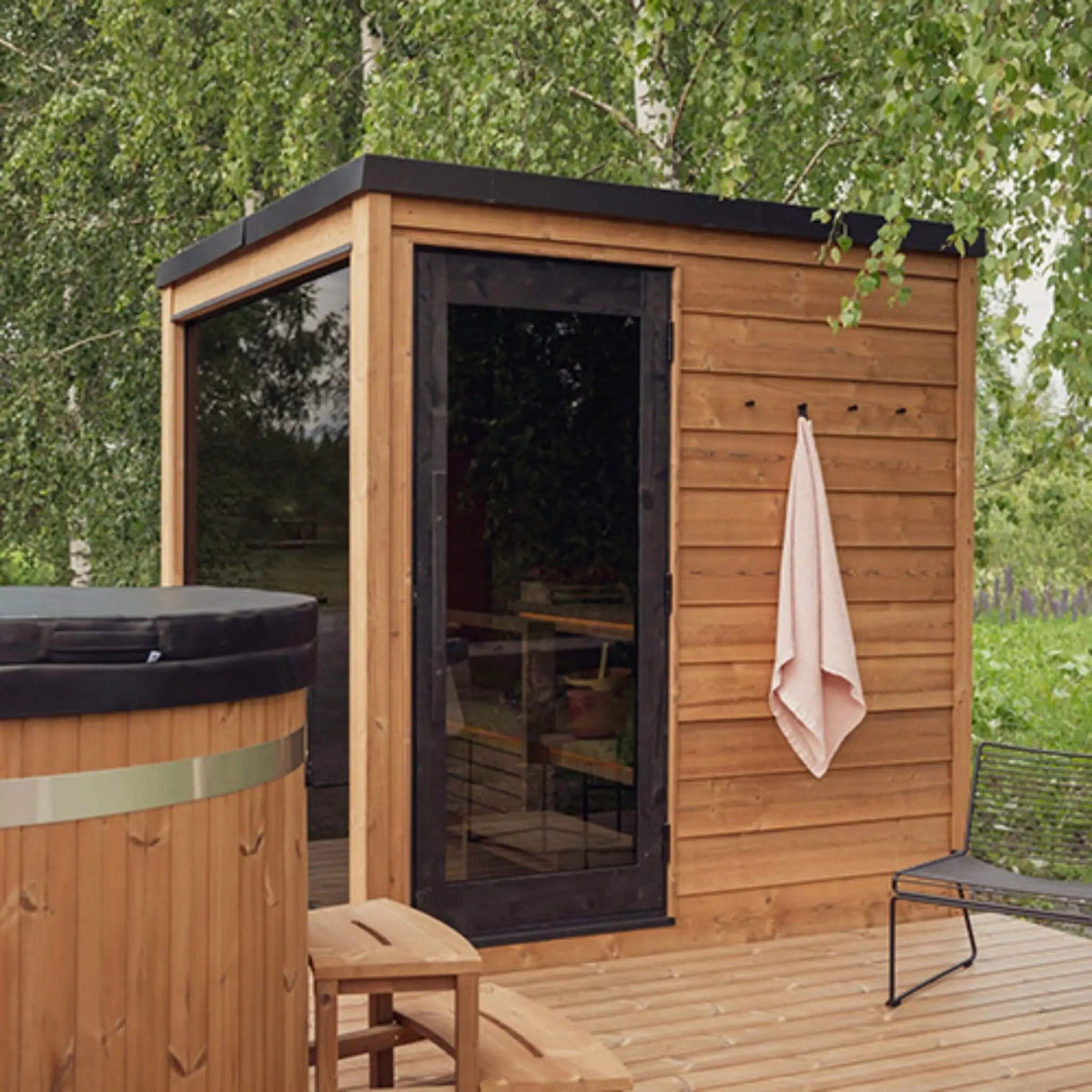 ThermaSol Nordic Dawn 4-Person Fully-Assembled Outdoor Sauna Cabin | 4-Person | Glass | Outdoor Living