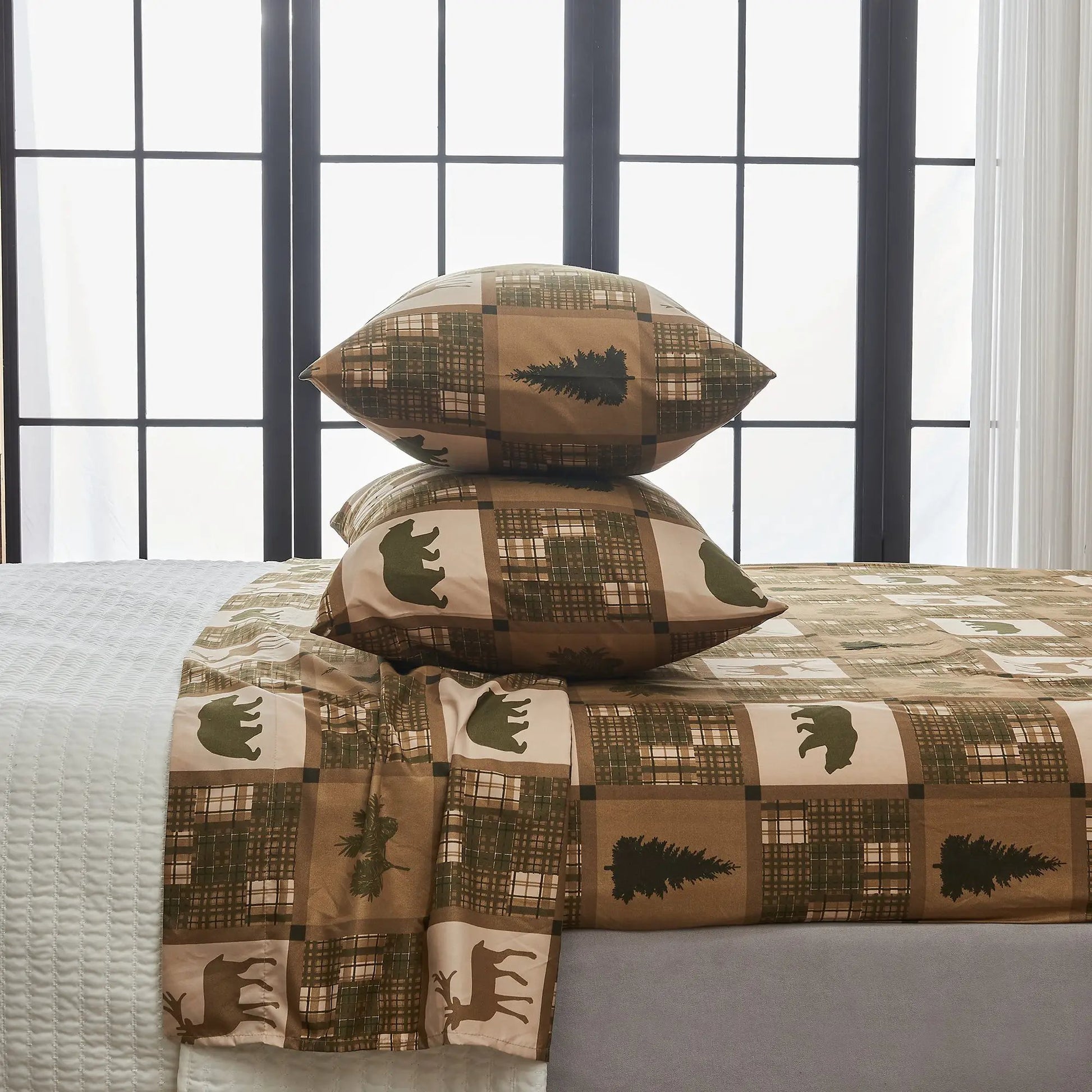 Lodge Printed Sheet Set - Mountain Ridge Collection from PriceLows™
