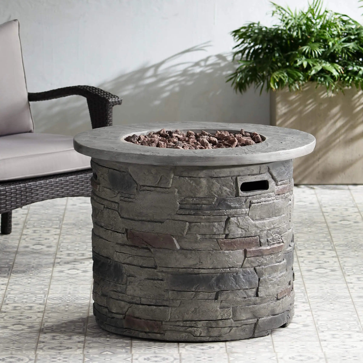 Concrete Propane Fire Pit Table | 32 Inch Round | Transitional Gray Finish | Rust-Resistant Materials