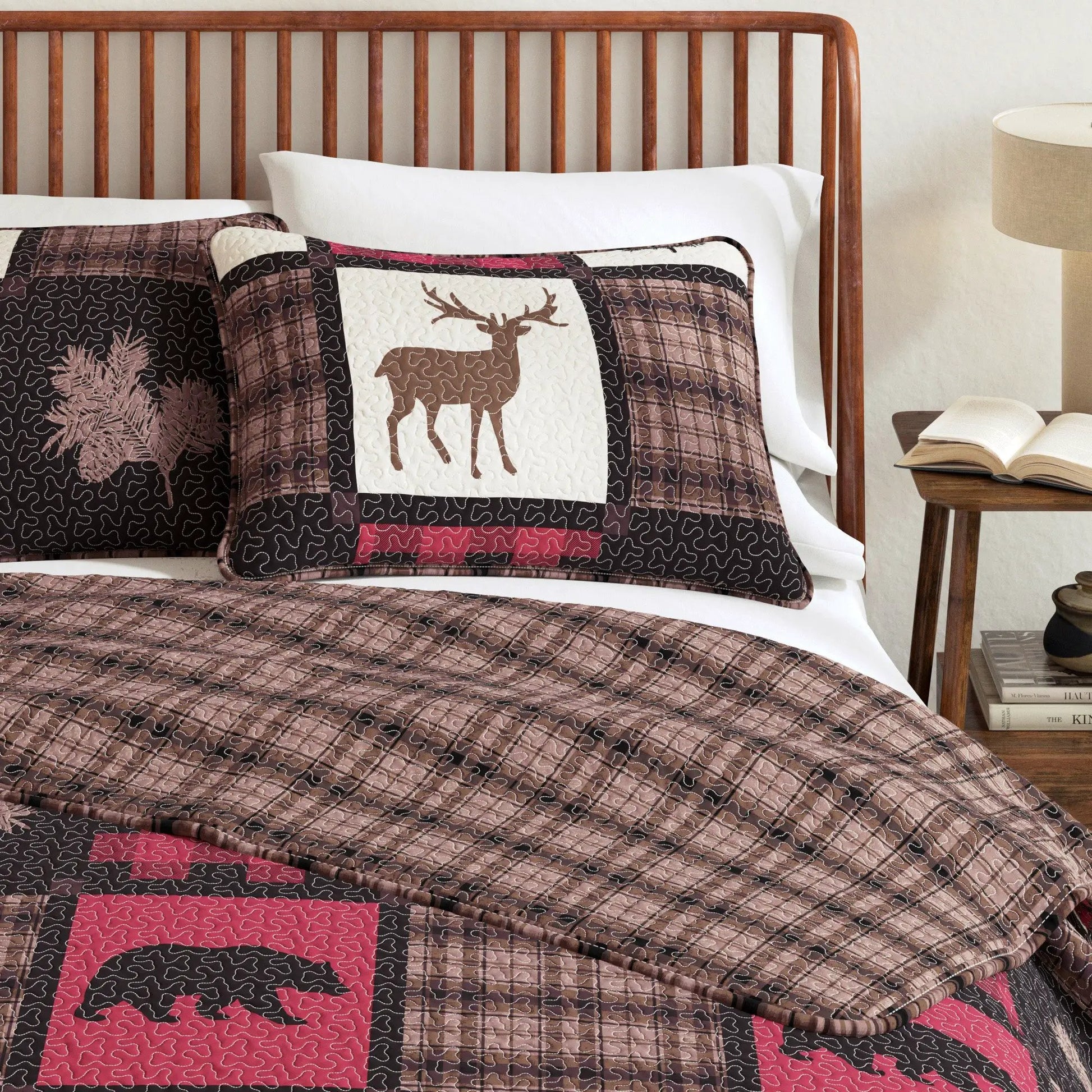 Lodge Quilt - Stonehurst Collection from PriceLows™