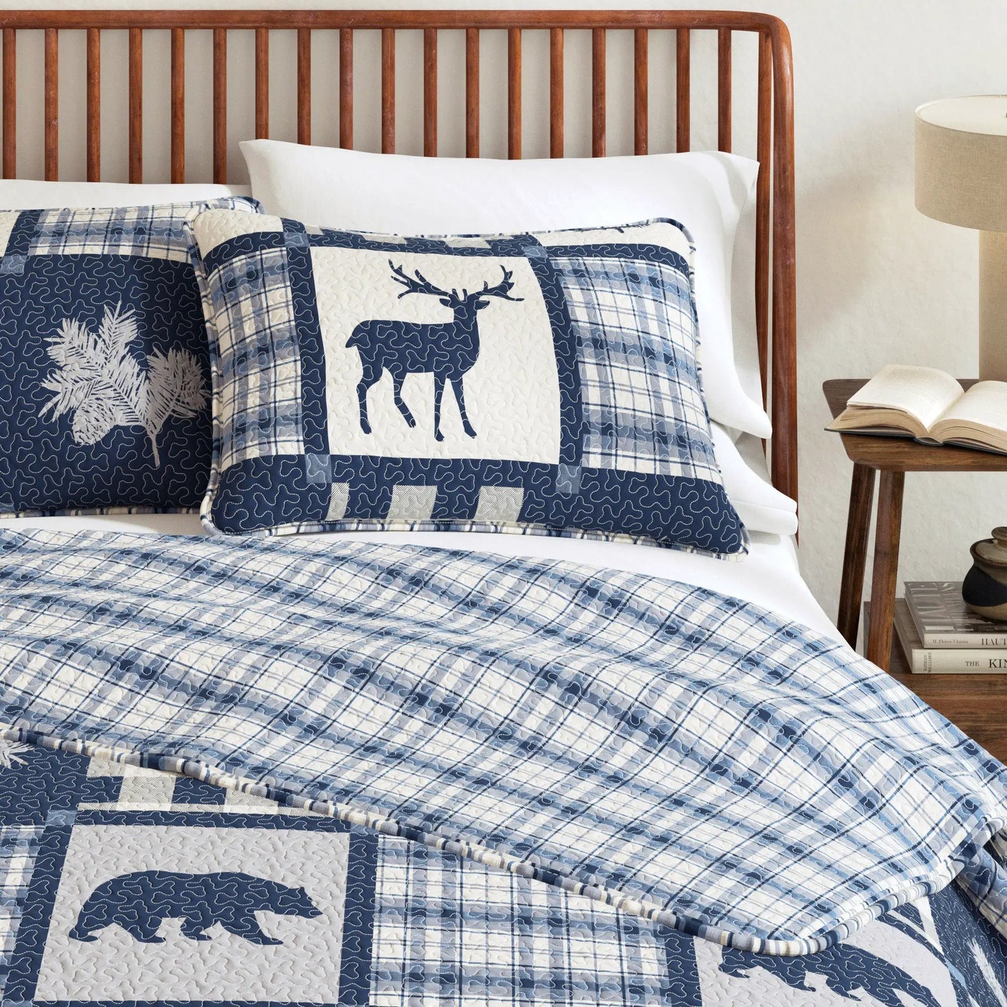 Lodge Quilt - Stonehurst Collection from PriceLows™