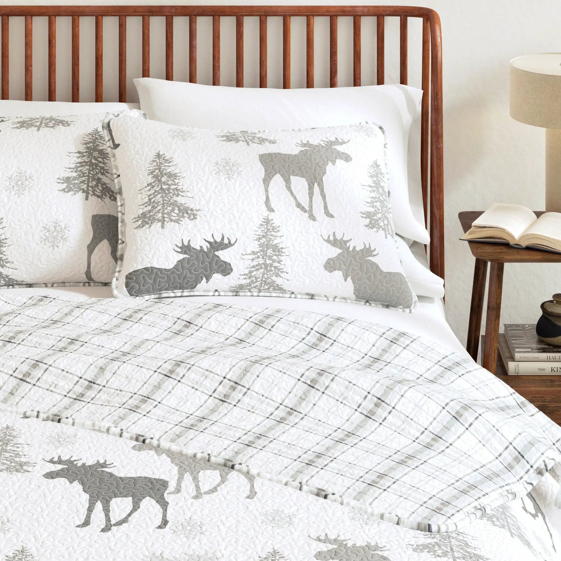Lodge Quilt - Wilderness Collection from PriceLows™