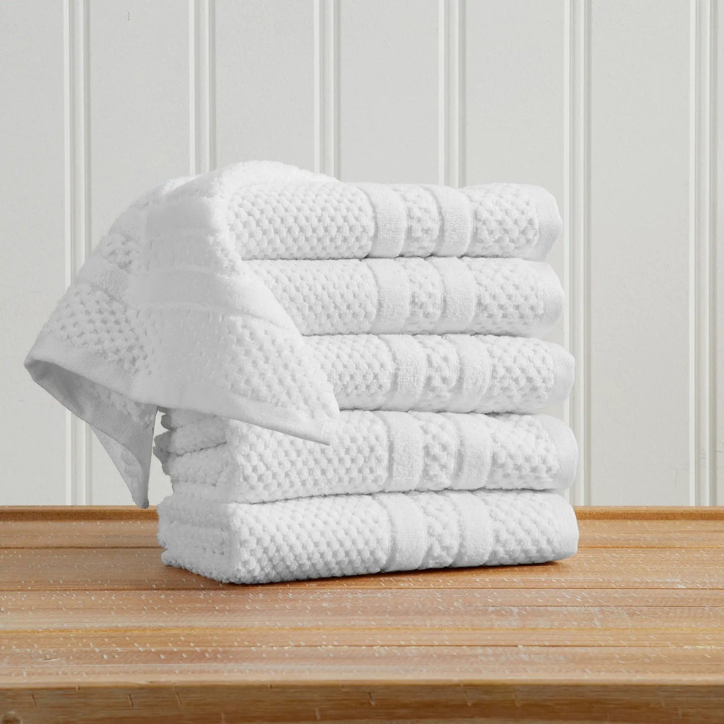 100% Cotton Checkered Jacquard Bath Towel Set - Giuliana Collection from PriceLows™