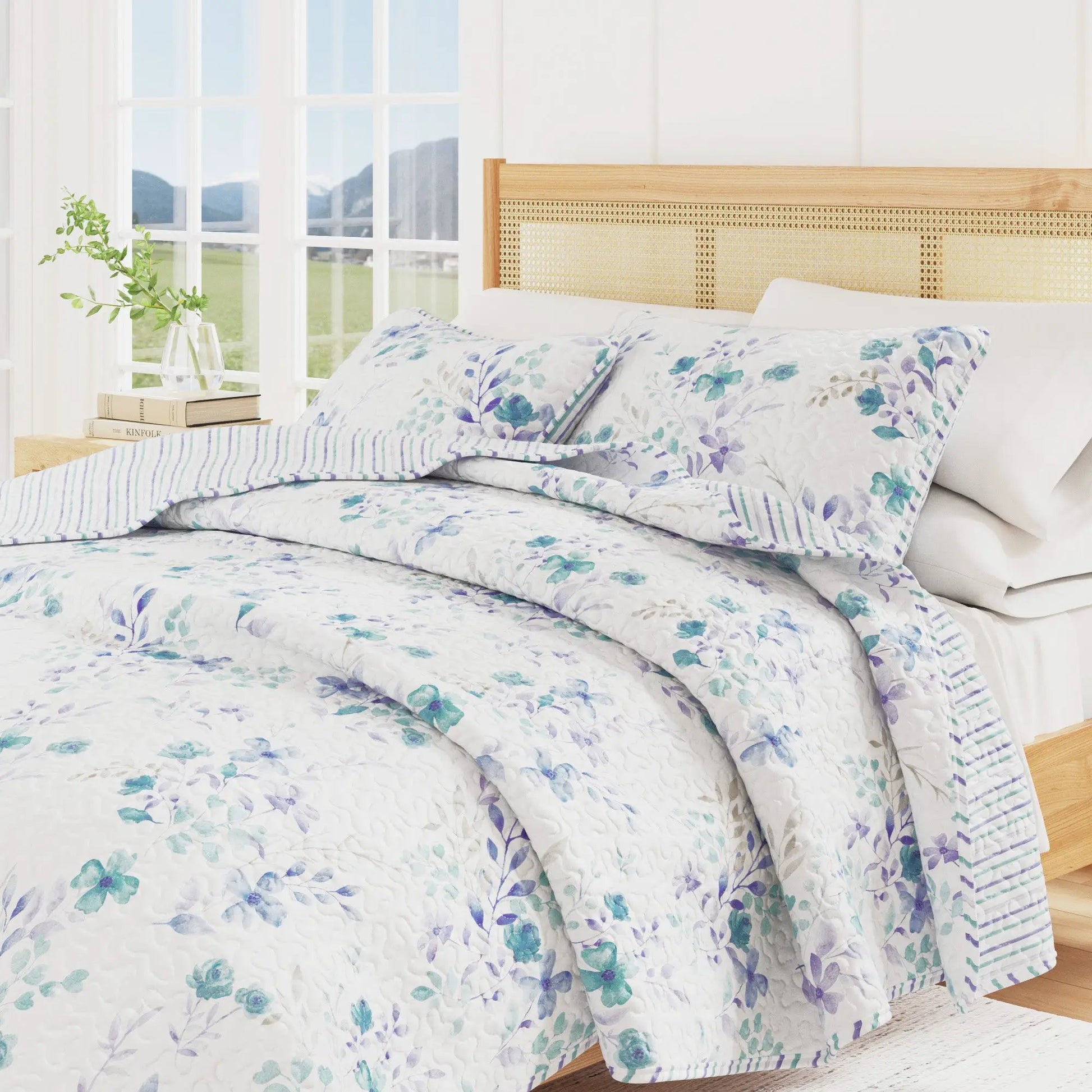 April Morning Floral Quilt Set from PriceLows™
